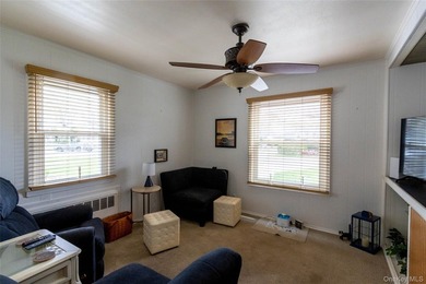 Welcome To The Sought After Lawrence Farms Area!!! This 1947 - photo 23