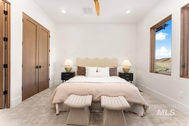 Experience modern mountain luxury in this custom 2026 Parade - photo 27