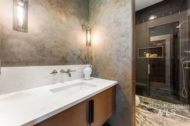 Experience modern mountain luxury in this custom 2026 Parade - photo 28