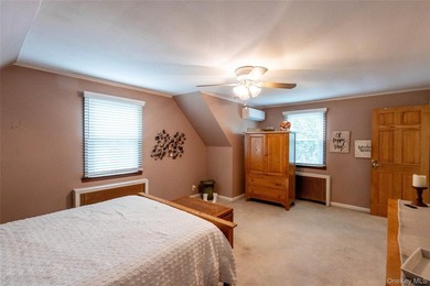 Welcome To The Sought After Lawrence Farms Area!!! This 1947 - photo 30