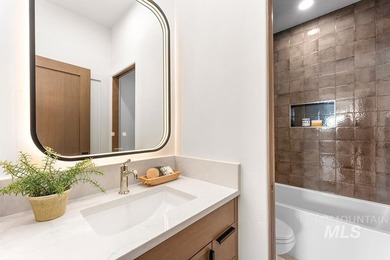 Experience modern mountain luxury in this custom 2026 Parade - photo 32