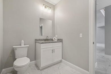 Welcome to a stunning new construction contemporary colonial - photo 9