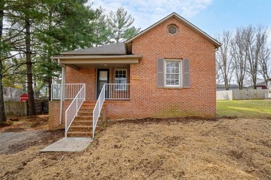 (private lake, pond, creek) Home For Sale in Cookeville Tennessee