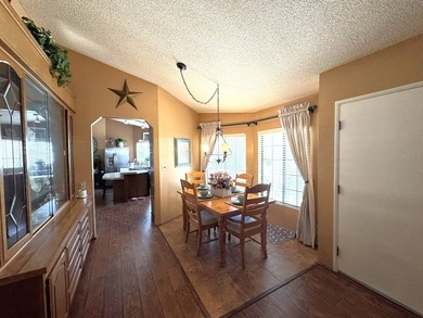 Welcome Home in THE LAKES AT HEMET WEST 55 plus Beautiful 2Br - photo 3