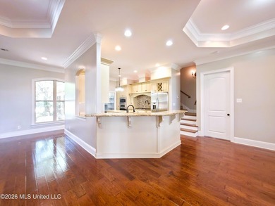 Stunning Custom-Built Home with Attached MIL (Mother-In-Law) - photo 16