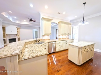 Stunning Custom-Built Home with Attached MIL (Mother-In-Law) - photo 22