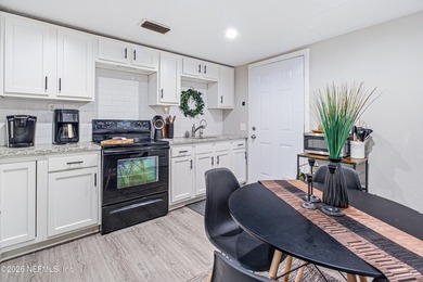 Updated single family home in Northwest Jacksonville offering - photo 5