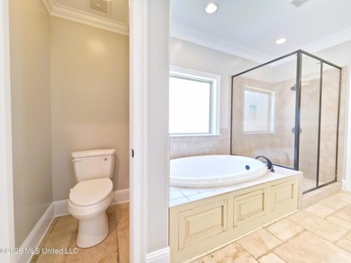 Stunning Custom-Built Home with Attached MIL (Mother-In-Law) - photo 28