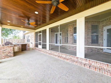 Stunning Custom-Built Home with Attached MIL (Mother-In-Law) - photo 41