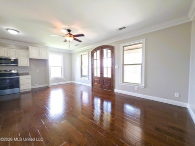 Stunning Custom-Built Home with Attached MIL (Mother-In-Law) - photo 47