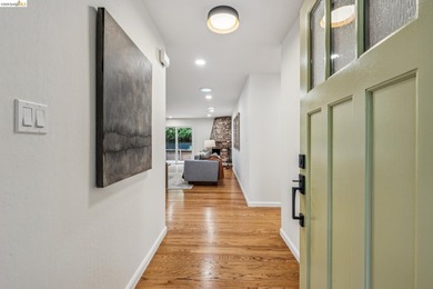 Built in 1968 and on the market for the first time, this - photo 4