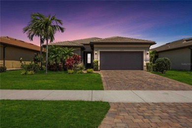 (private lake, pond, coastal) Home Sale Pending in Venice Florida