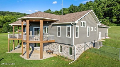 DON'T MISS OUT ON THIS OPPORTUNITY To Own This Stunning - photo 6