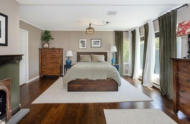 Set behind stone pillars and surrounded by 4.72 acres of - photo 28