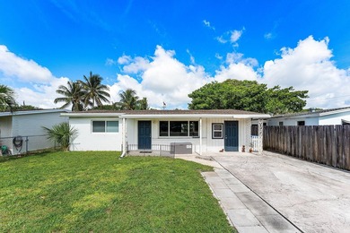 RARE OPPORTUNITY THIS SINGLE FAMILY HOME HAS BEEN UPDATED ON .17 - photo 1