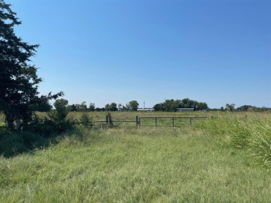 Lake Acreage For Sale in Corsicana, Texas
