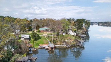 Owner has to sell price reduced $60,000.00. Stunning Lakefront - photo 12