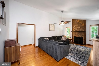 Welcome to 124 Republic Avenue in Lake of the Woods. Discover - photo 17