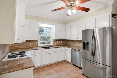 Owner has to sell price reduced $60,000.00. Stunning Lakefront - photo 42