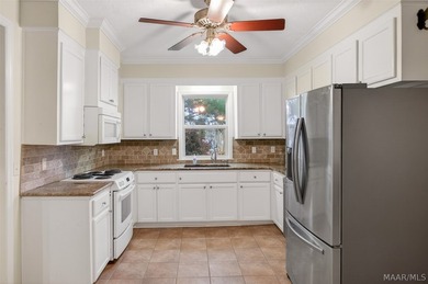 Owner has to sell price reduced $60,000.00. Stunning Lakefront - photo 43