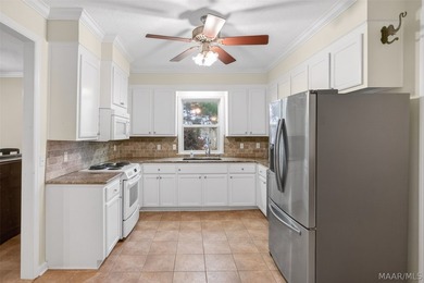 Owner has to sell price reduced $60,000.00. Stunning Lakefront - photo 44