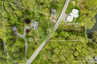 Presenting the charming home of Sweet Windruff Farm on East Side - photo 50