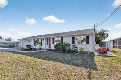 Port Charlotte Waterway Area Home For Sale in Port Charlotte Florida