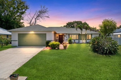 St. Lucie River Home For Sale in Port Saint Lucie Florida
