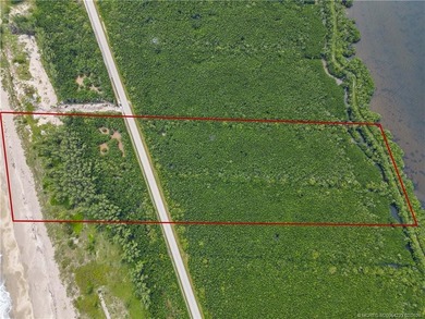 Discover a rare jewel on South Hutchinson Island: a combined 20+ - photo 15