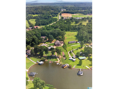 Professional photos coming- Experience luxury lake living at its - photo 48
