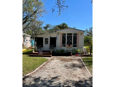 (private lake, pond, creek) Home For Sale in Venice Florida