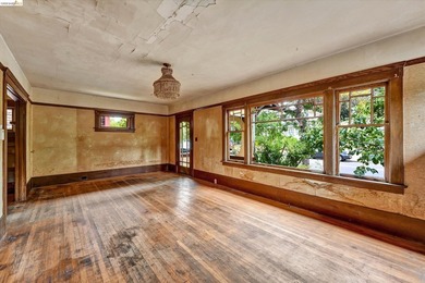 Located in the heart of South Berkeley, this property presents - photo 10