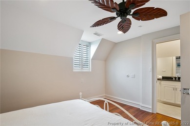 $869000.00 HISTORIC DOWNTOWN FAYETTEVILLE PENTHOUSE - 3 Bedrooms