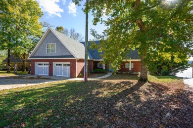 Lewis Smith Lake Home For Sale in Arley Alabama