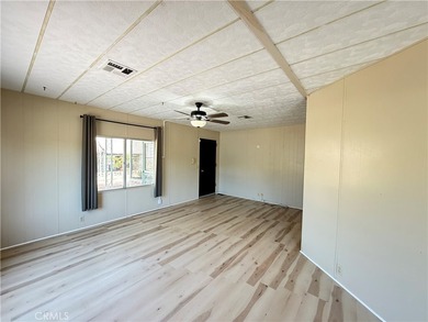 Located in the desirable senior community of Highland Springs - photo 5