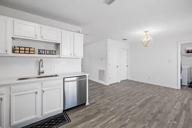 Prime Investment Opportunity! Discover a rare and versatile - photo 12