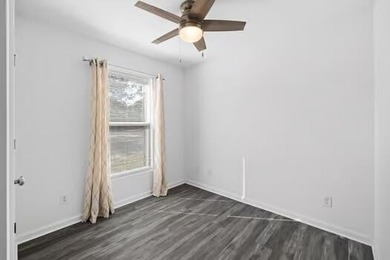 Prime Investment Opportunity! Discover a rare and versatile - photo 20