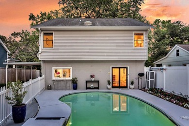 Tucked beneath a canopy of sweeping live oaks, this beautifully - photo 38