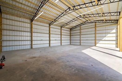 Prime Investment Opportunity! Discover a rare and versatile - photo 39