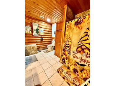 Motivated Seller wanting a quick close. Cash consideration - photo 43