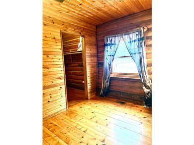 Motivated Seller wanting a quick close. Cash consideration - photo 47