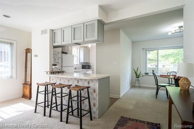Welcome home to this absolutely adorable, fully updated ranch - photo 8