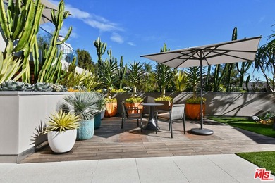 Major price adjustment. This property previously sold for $3,706 - photo 49