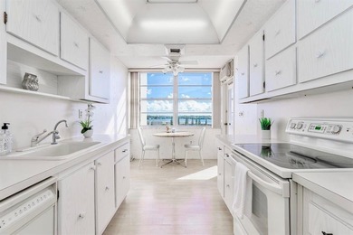 Renovator's delight - opportunity to own in the beautiful - photo 6