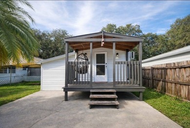 East Lake Tohopekaliga Home For Sale in St Cloud Florida