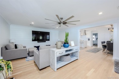 Your Dream Home Awaits!! Custom Ranch Renovated And Meticulously - photo 12