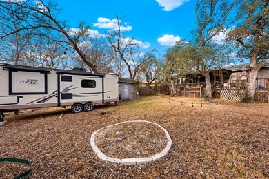 3-bedroom, 1-bath home sits in the heart of Kerrville, just - photo 14