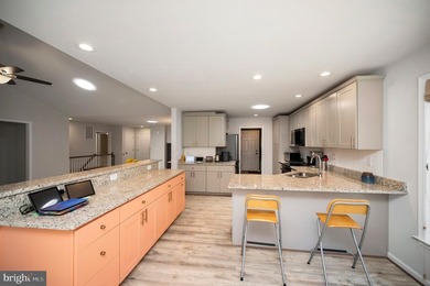 Welcome to 708 Eastover Parkway, where modern design, flexible - photo 15