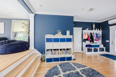 Your Dream Home Awaits!! Custom Ranch Renovated And Meticulously - photo 21