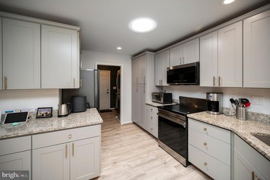Welcome to 708 Eastover Parkway, where modern design, flexible - photo 22